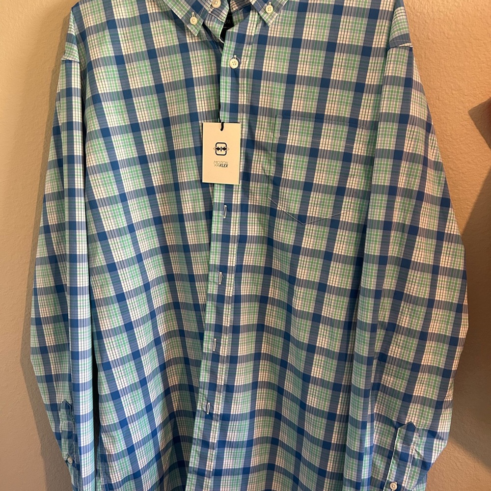 Crown & Ivy Blue and Green Plaid Men's Shirt